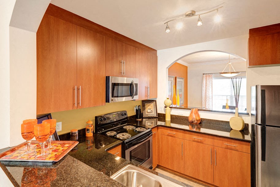 Luxury apartments in Newport News, VA Belmont at City Center