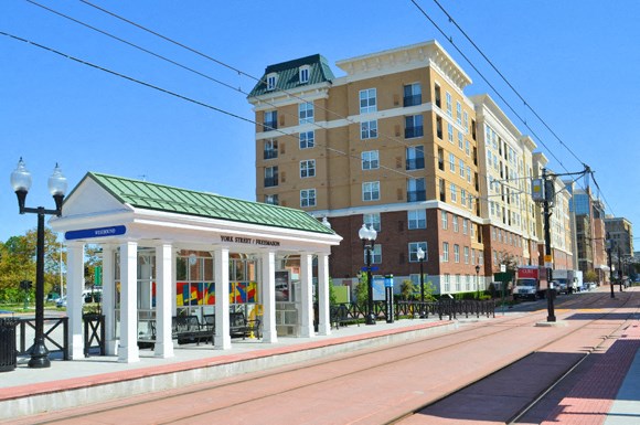 Belmont at Freemason exterior adjacent to The Tide light rail station