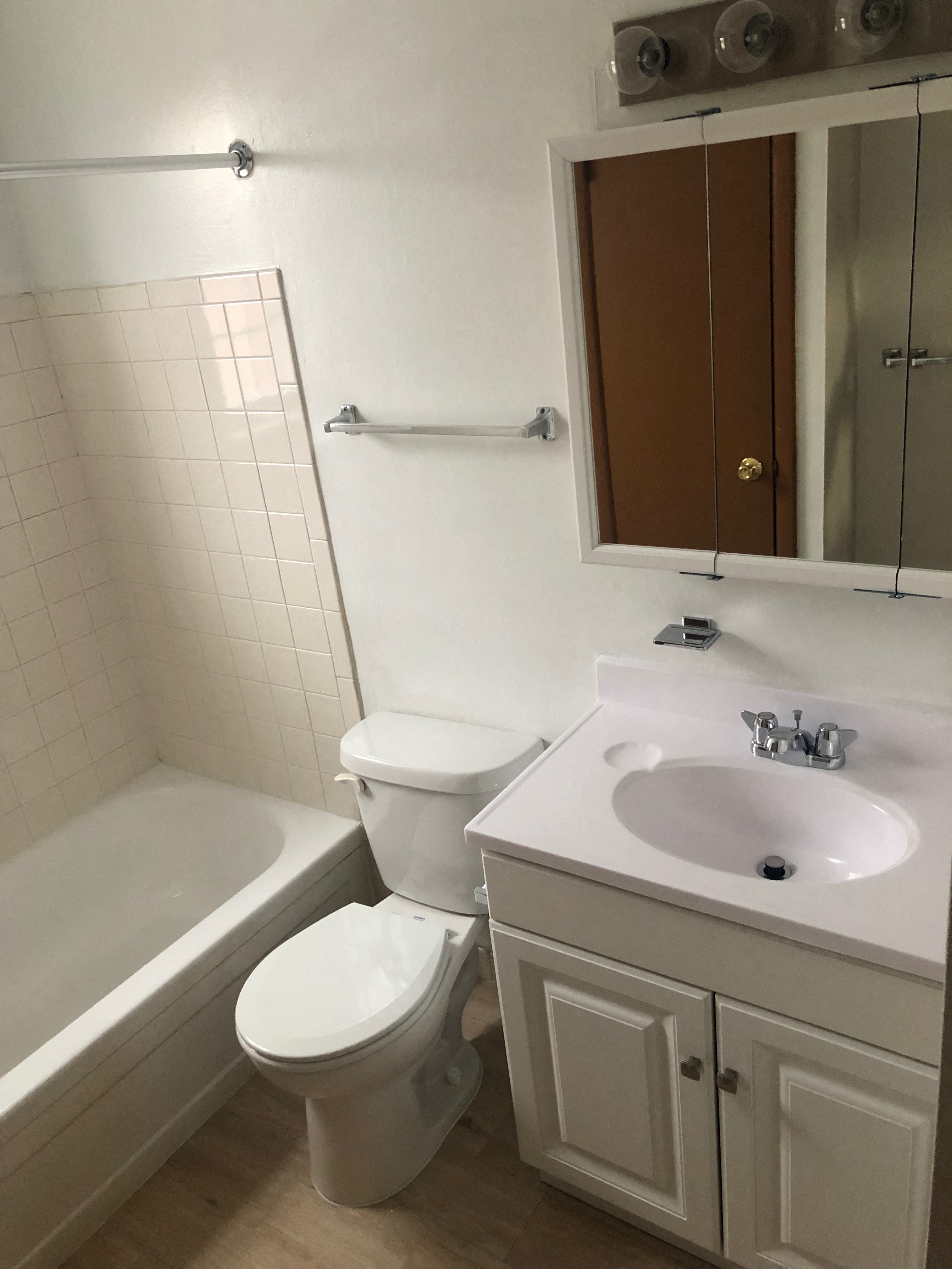 beaconhillwestapt.com