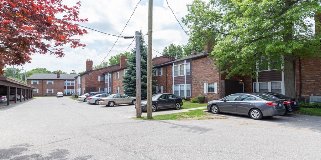 beaconhillwestapt.com