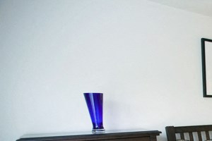 Bedroom Beechmont Towers Bedroom - Photo Gallery 6