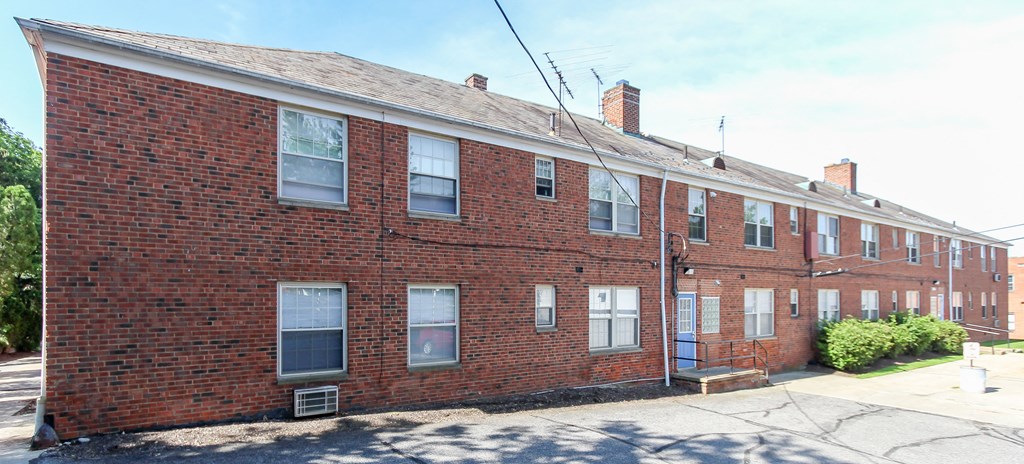 Van Aken Villas Exterior