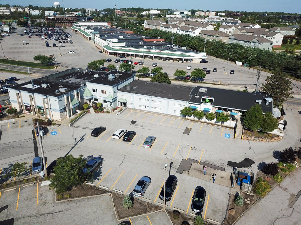 Chagrin Place Aerial