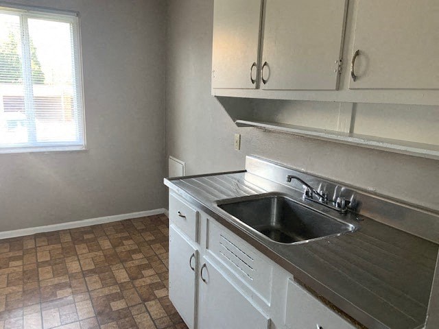 fairhillgardensapt.com