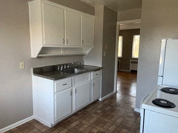 fairhillgardensapt.com - Photo Gallery 5