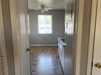 fairhillgardensapt.com - Photo Gallery 6