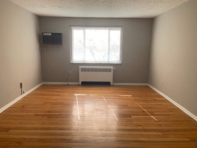 fairhillgardensapt.com