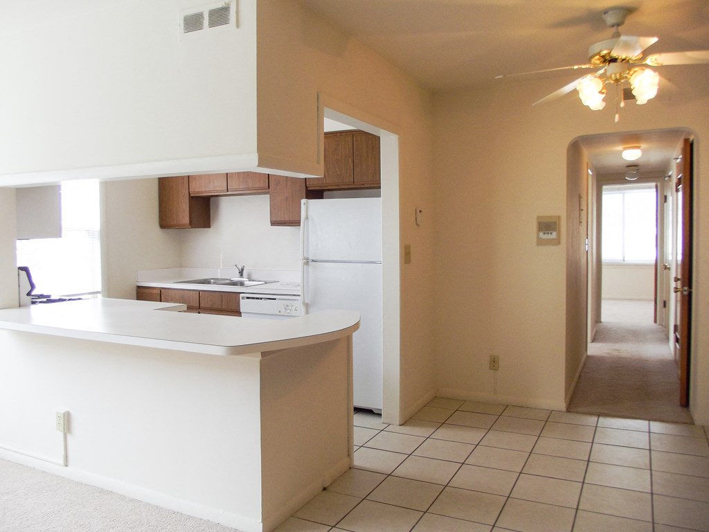 wjmcedarapartments.com/