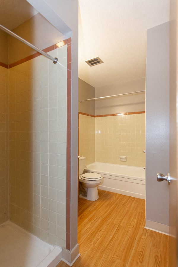 Oxford Court Interior