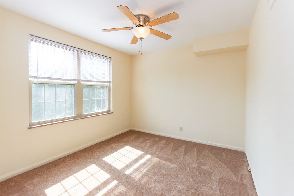 Van Aken Villas Bedroom