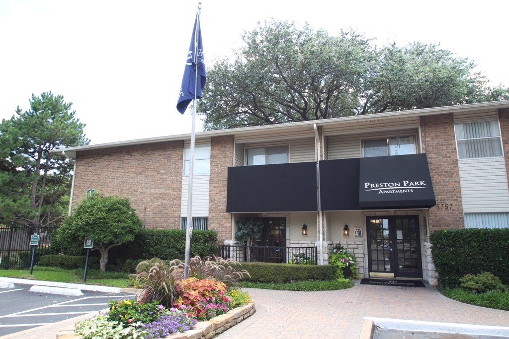 Preston Park Apartments, 5757 Preston View Blvd, Dallas, TX RENTCafé