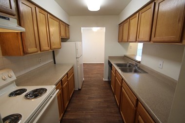5757 Preston View Blvd 3 Beds Apartment for Rent Photo Gallery 1