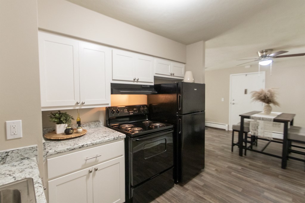 kitchen and dining area  at Aspen Village, Cincinnati, OH
