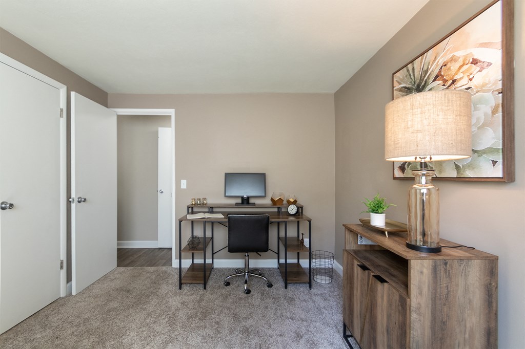 second bedroom  at Aspen Village, Cincinnati, OH