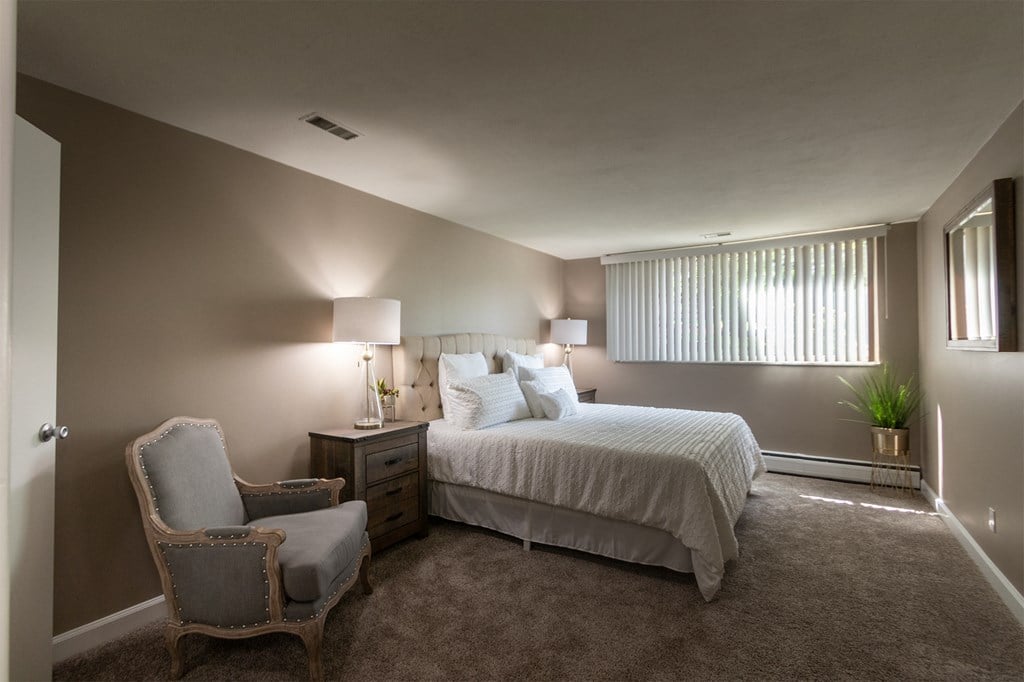 primary bedroom primary bedroom at Aspen Village, Cincinnati, 45238