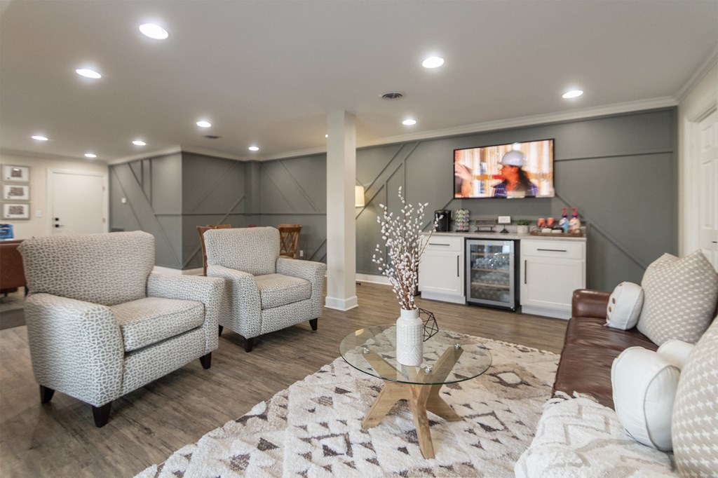 This is a photo of the leasing office at Blue Grass Manor Apartments in Erlanger, KY.