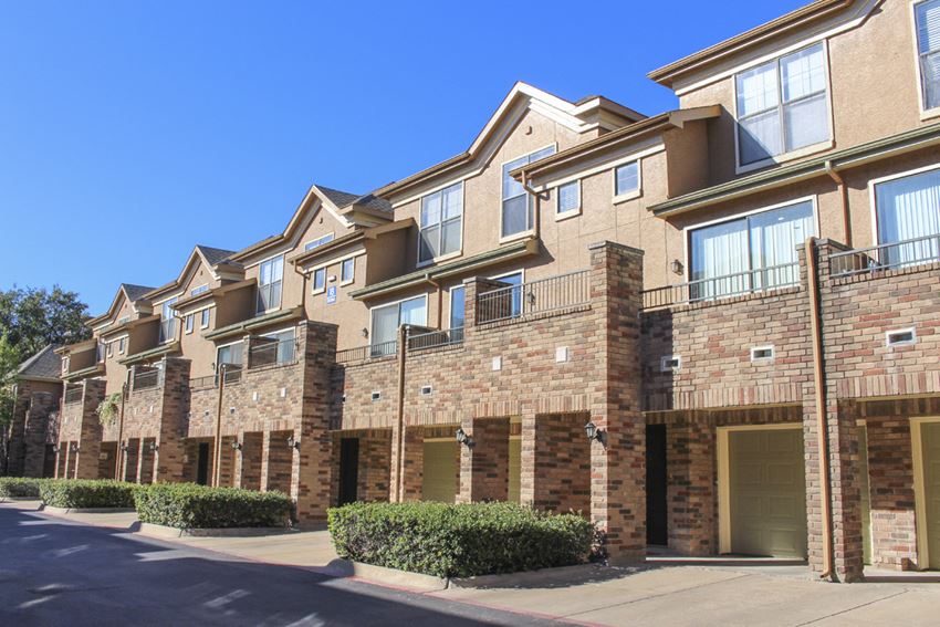 The Brownstones Apartments, 13907 Montfort Drive, Dallas, TX RentCafe