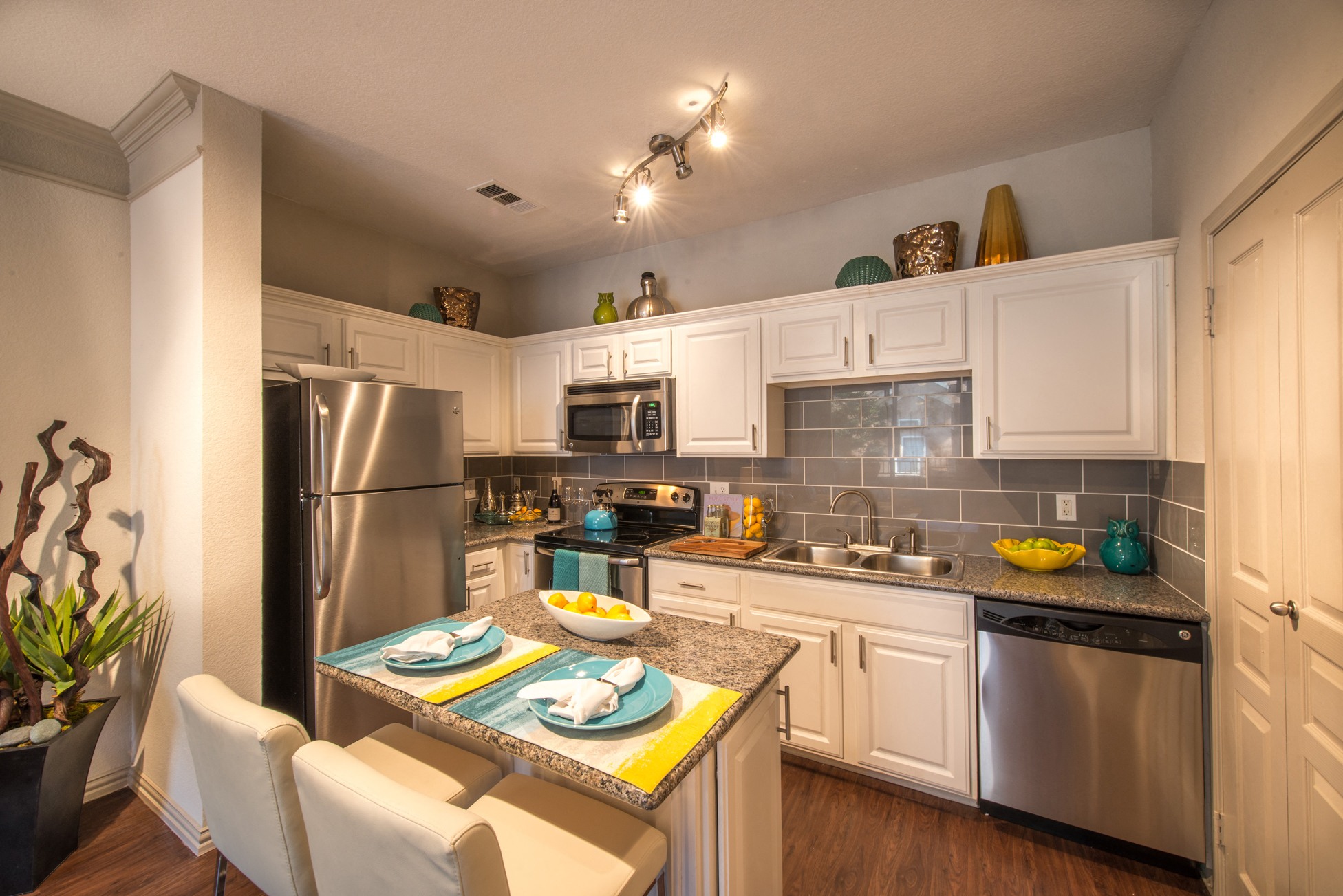 Floor Plans of The Brownstones in Dallas, TX