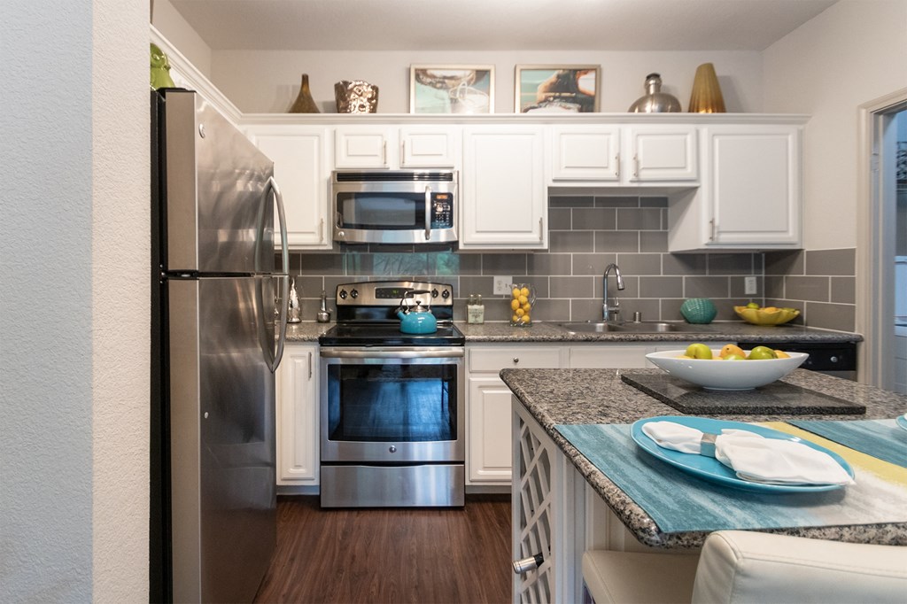 Fully Equipped Kitchen at The Brownstones, Dallas, TX, 75240