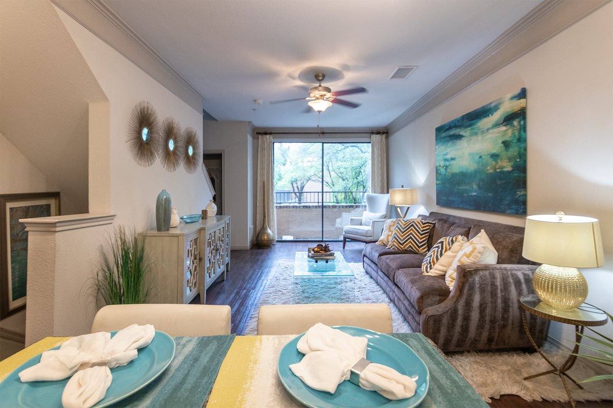 The Brownstones Apartments