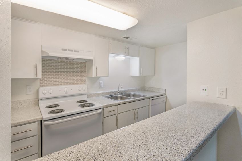 The Biltmore Apartments, 6251 Melody Lane, Dallas, TX RentCafe