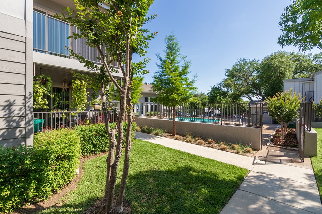 Courtyard Green Space at The Biltmore, Texas