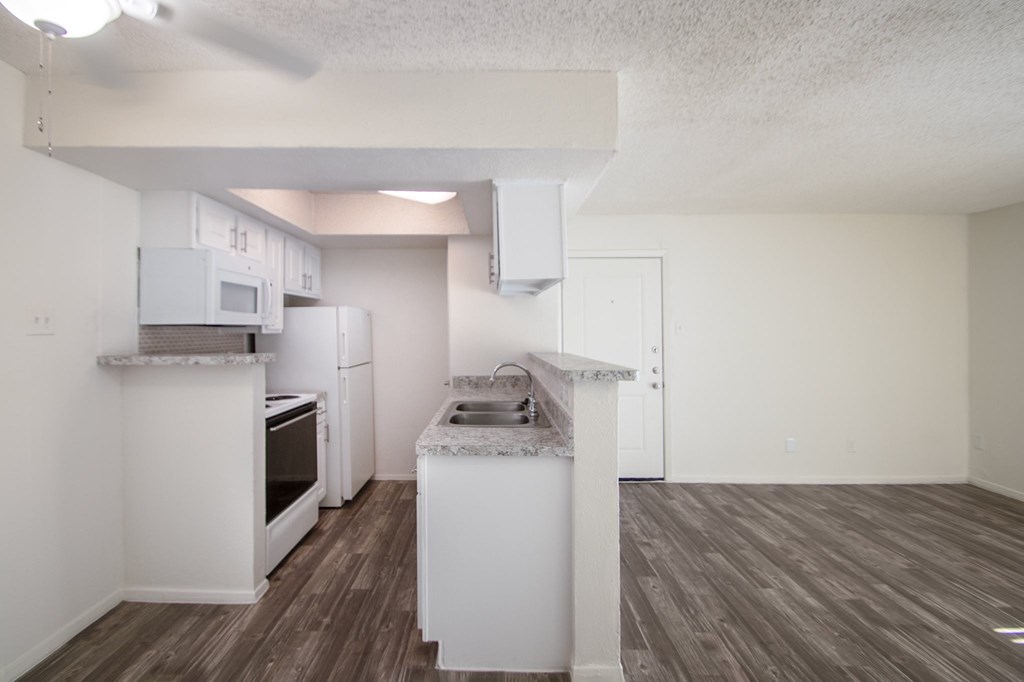 Kitchen Unit at Canyon Creek, Dallas, 75230