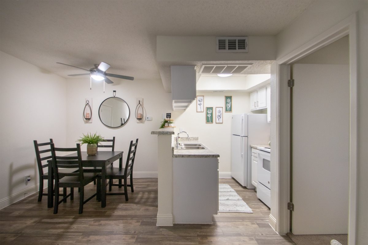 Canyon Creek Apartments