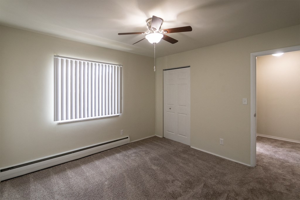 This is a photo of the second bedroom of the 1004 square foot, 2 bedroom/1 bath Townhome with stackable washer/dryer floor plan at Colonial Ridge Apartments in the Pleasant Ridge neighborhood of Cincinnati, OH.