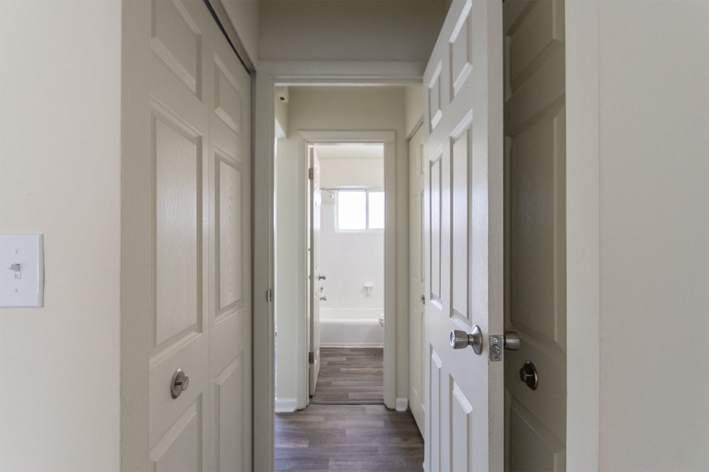 This is a photo of the hallway in the 631 square foot, B-style (Ranch) 1 bedroom/1 bath floor plan at Colonial Ridge Apartments in the Pleasant Ridge neighborhood of Cincinnati, OH.