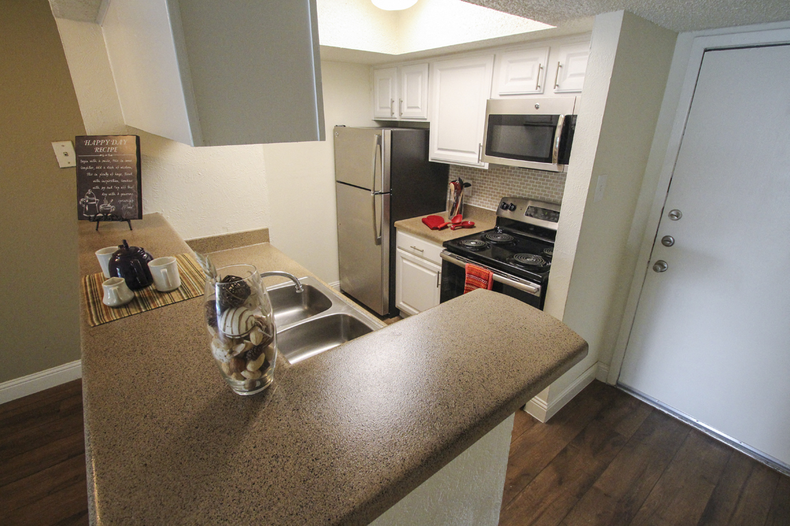 Photos and Video of Canyon Creek in Dallas, TX