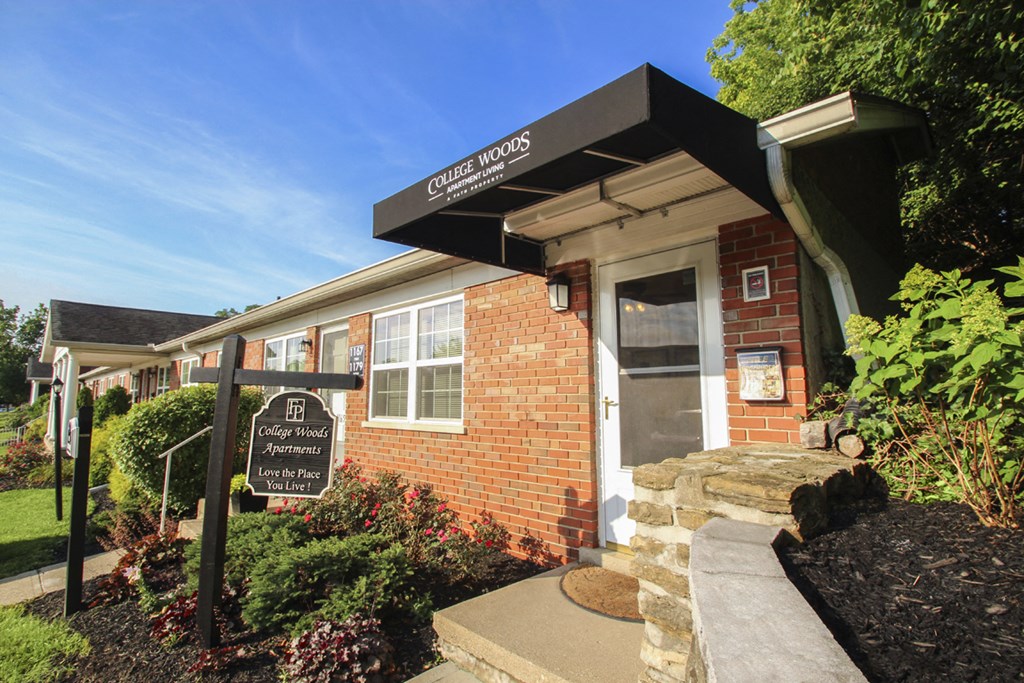 This is a picture of the Leasing Office entrance at College Woods in Cincinnati, OH