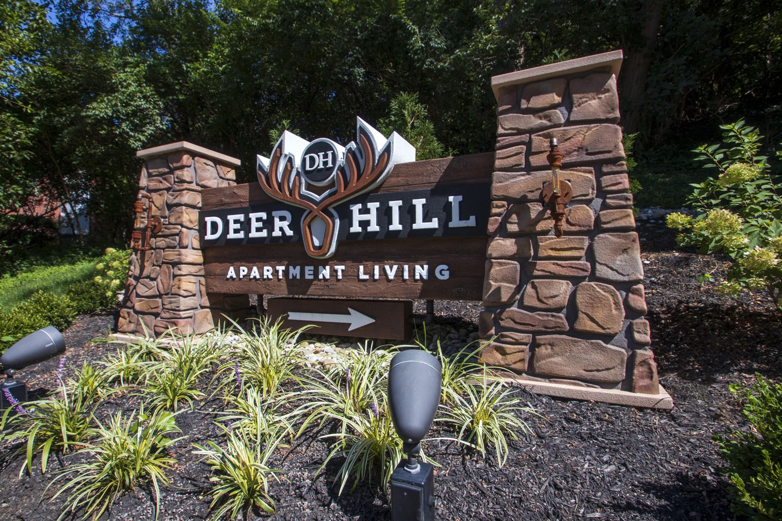 Deer Hill Apartments, 2551 Spindlehill Drive, Cincinnati, OH RENTCafé