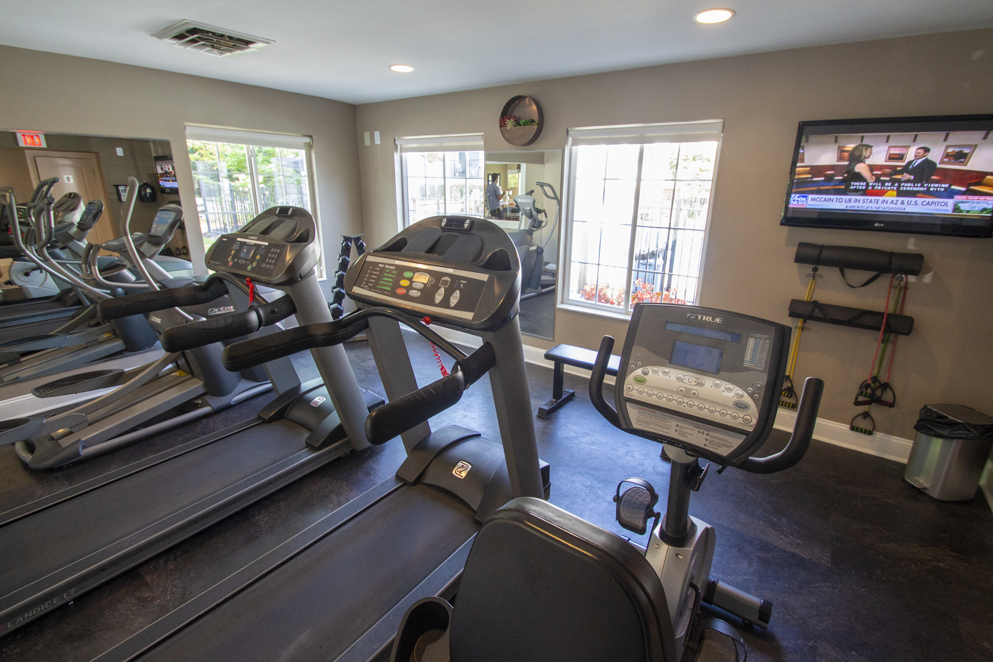 This is a picture of the fitness center at Deer Hill Apartments in Cincinnati Ohio.