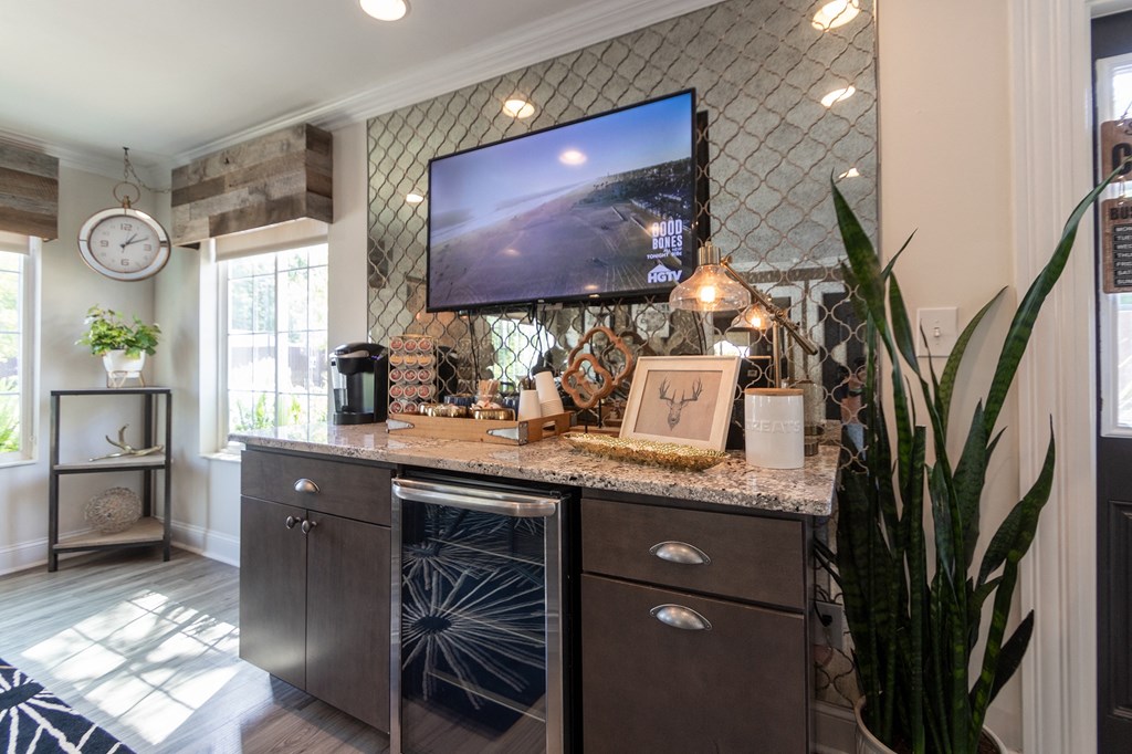 This is a photo of the coffee bar in the leasing office at Deer Hill Apartments in Cincinnati Ohio.