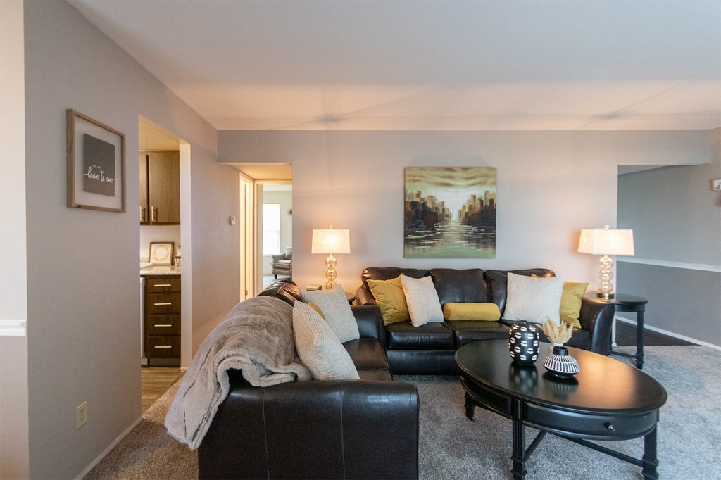 Large Living Space at Fairfield Pointe, Ohio, 45014