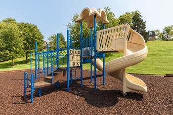 This is a picture of the playground at Fairfield Pointe Apartments in Fairfield, Ohio. - Photo Gallery 64