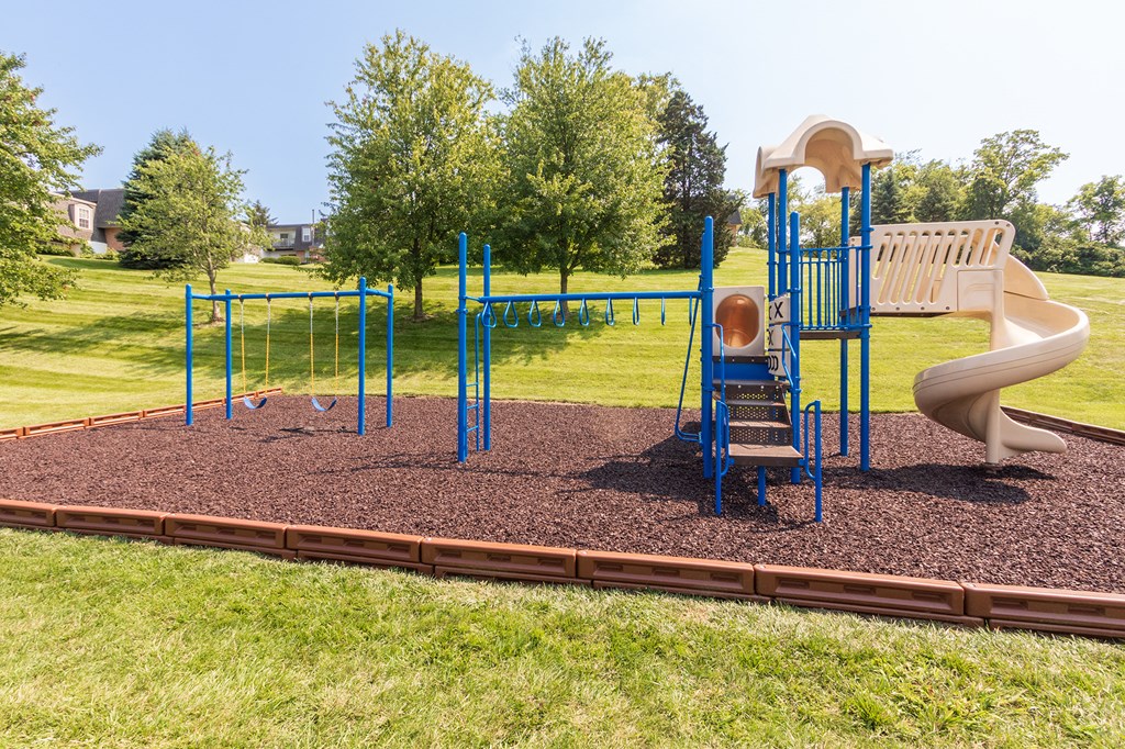 playground at Fairfield Pointe, Fairfield