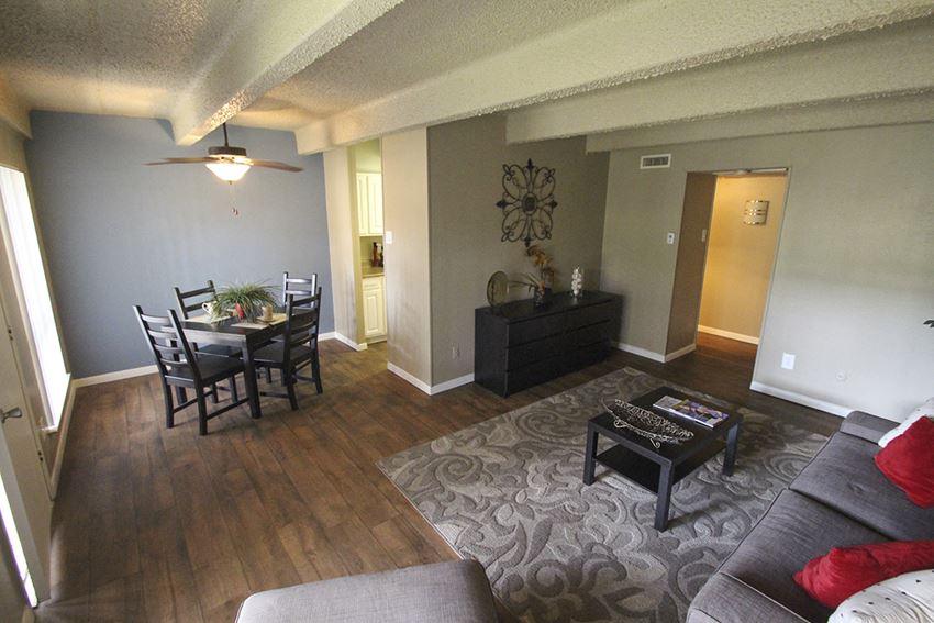 Harvard Square Apartments, 6050 Ridgecrest Rd, Dallas, TX RENTCafé