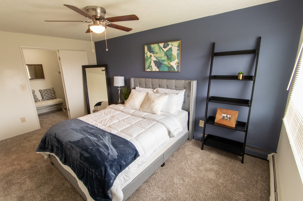 This is a photo of the primary bedroom in the 705 square foot 2 bedroom, 1 bath apartment at Lisa Ridge Apartments in the Westwood neighborhood of Cincinnati, Ohio.
