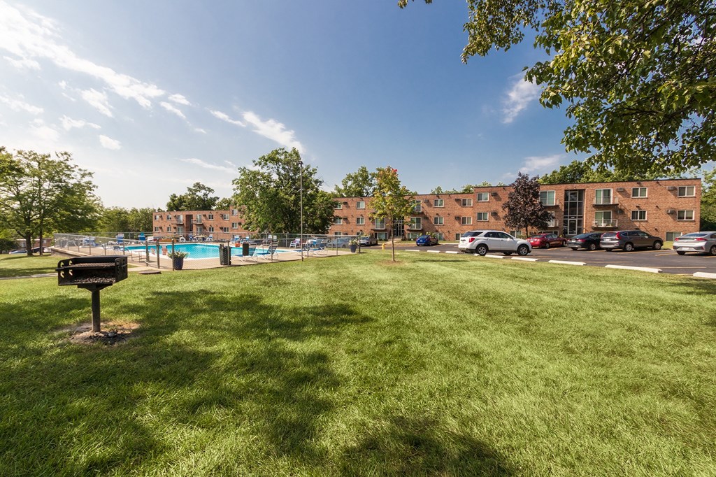 This is a photo of building exteriors/grounds at Lisa Ridge Apartments in the Westwood neighborhood of Cincinnati, Ohio.