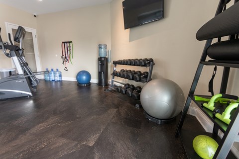 This is a photo of the 24-hour fitness center at Lake of the Woods Apartments in Cincinnati, OH.