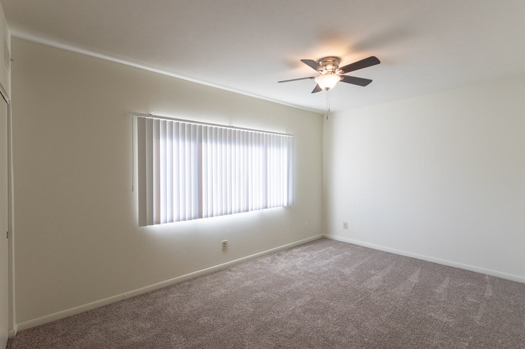 This is a photo the primary bedroom of the 833 square foot Chestnut, 2 bedroom apartment at Montana Valley Apartments in Cincinnati, OH.