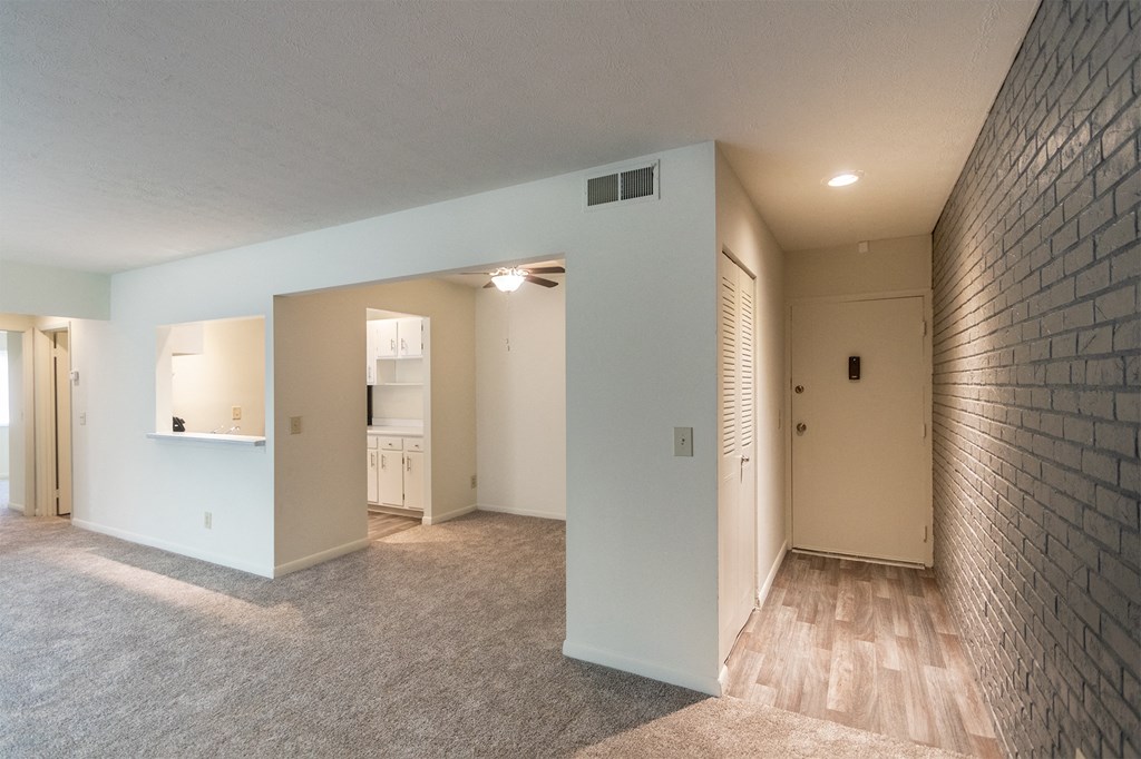 This is a photo the entryway of the 925 square foot, Hazelnut 2 bedroom, 1 bath apartment at Montana Valley Apartments in the Westwood neighborhood of Cincinnati, OH.