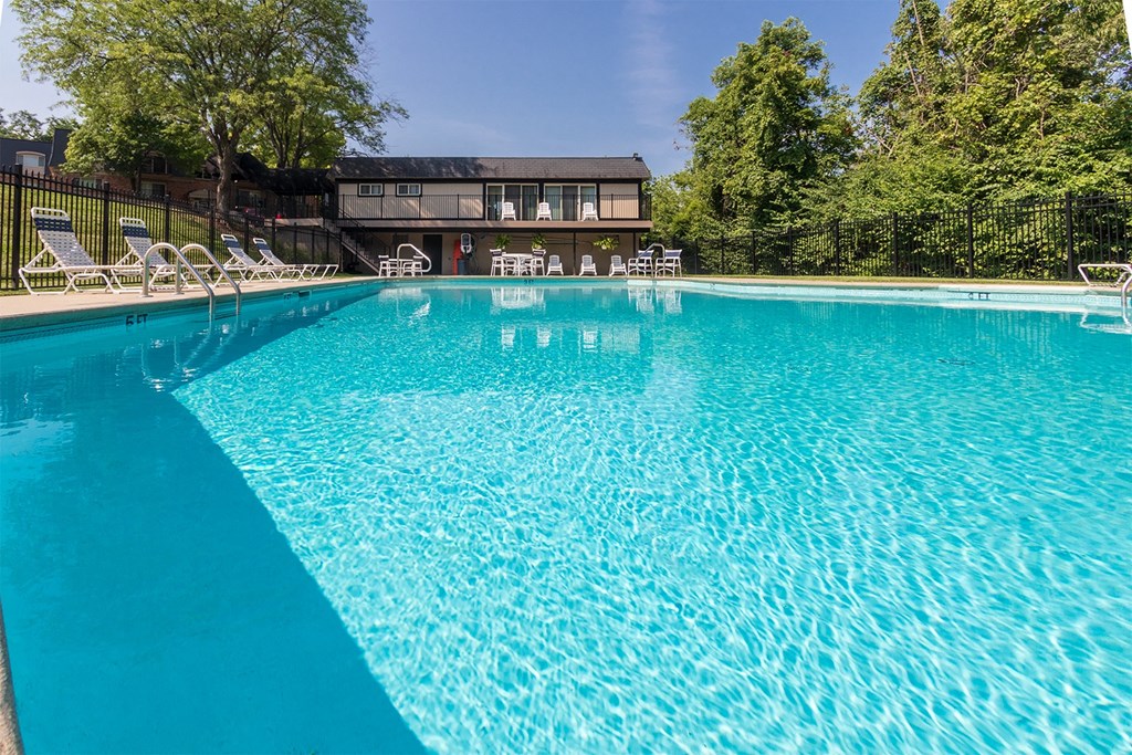 This is a photo of the sparkling swimming pool at Montana Valley Apartments in Cincinnati, OH.