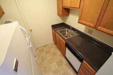 2678 Montana Ave. 2 Beds Apartment for Rent Photo Gallery 1