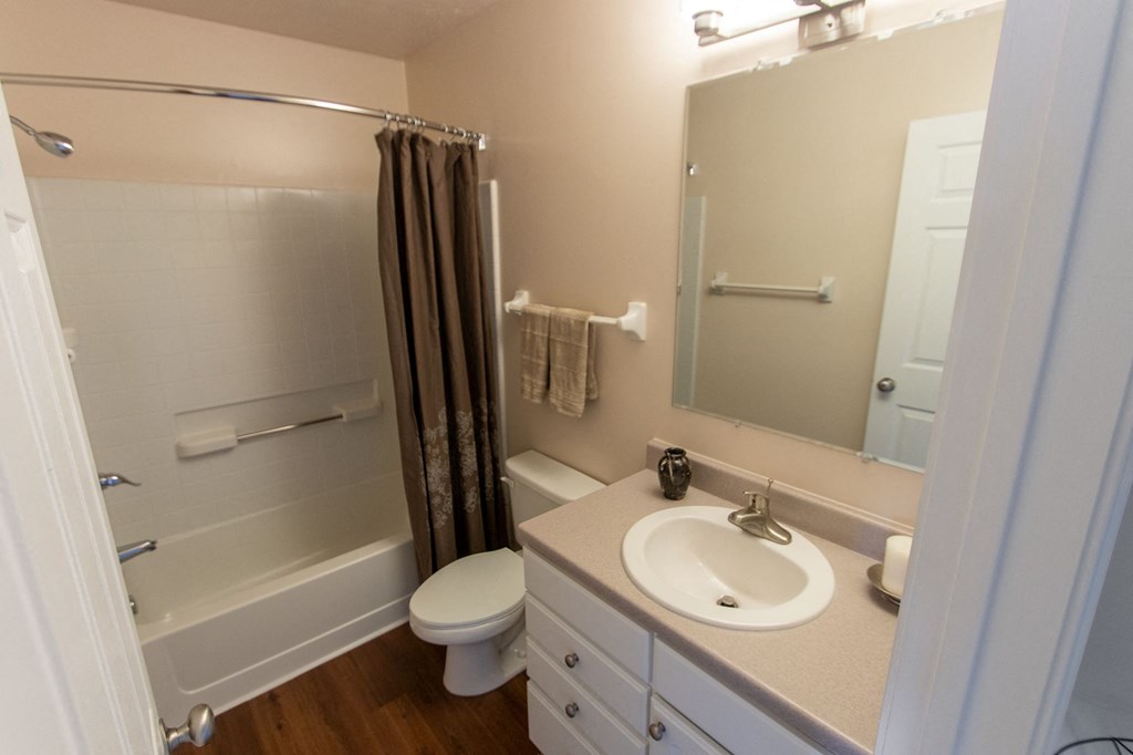 This is a photo of the bathroom in the 1242 square foot, 2 bedroom, 2 and 1/2 bath Spinnaker floor plan at Nantucket Apartments in Loveland, OH.