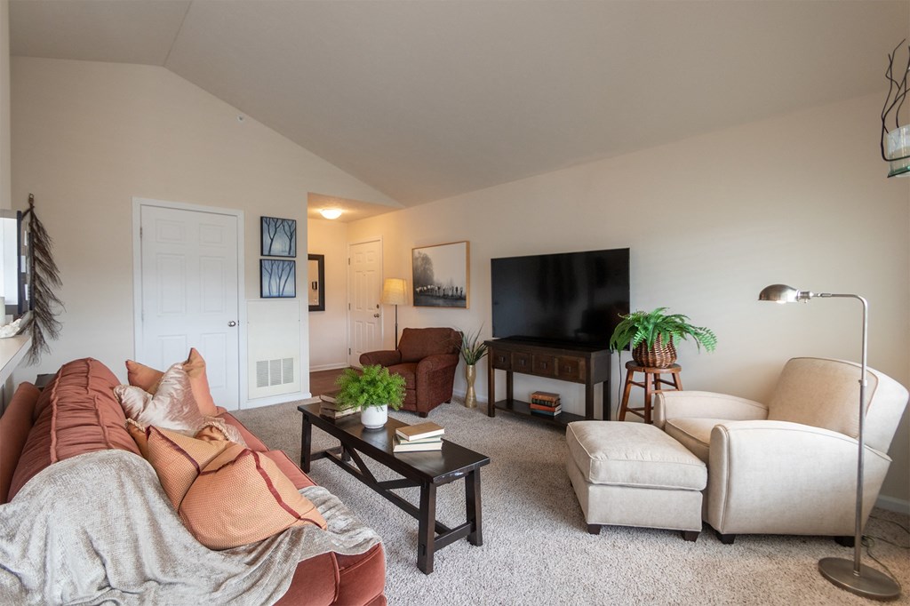 This is a photo of the living room in the 1016 square foot, 2 bedroom, 2 bath Nautica floor plan at Nantucket Apartments in Loveland, OH.