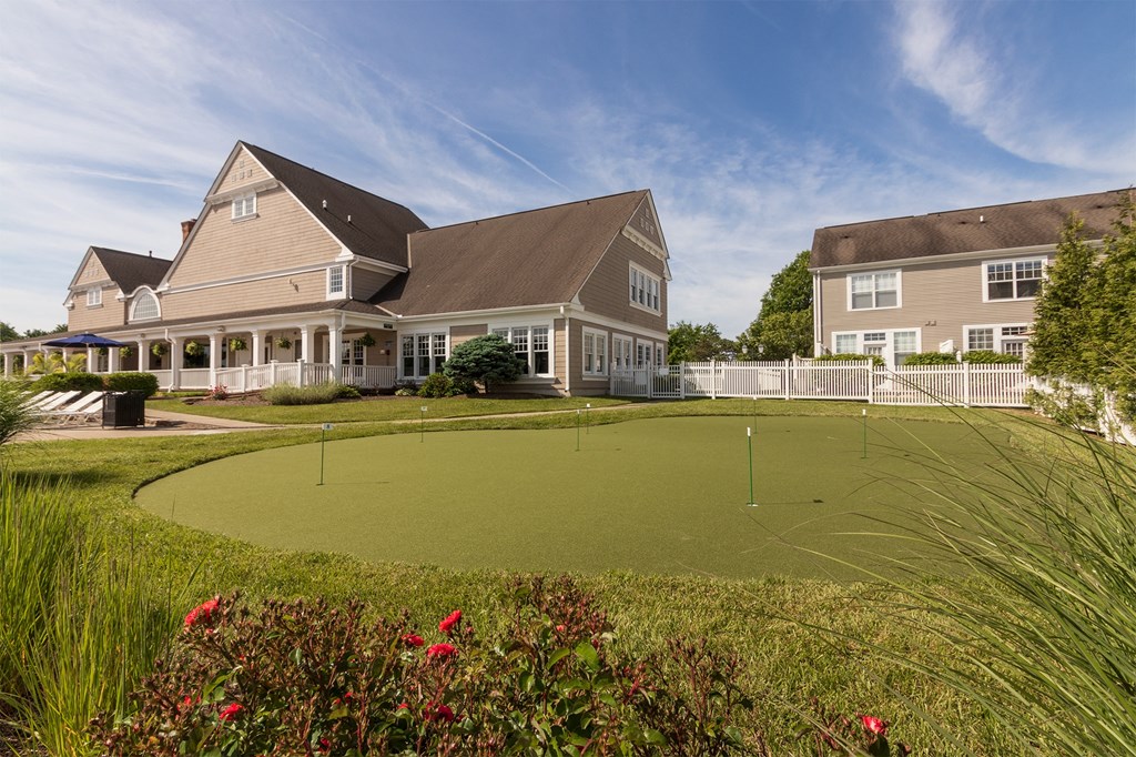 This is a photo of the putting green at Nantucket Apartments in Loveland, Ohio.