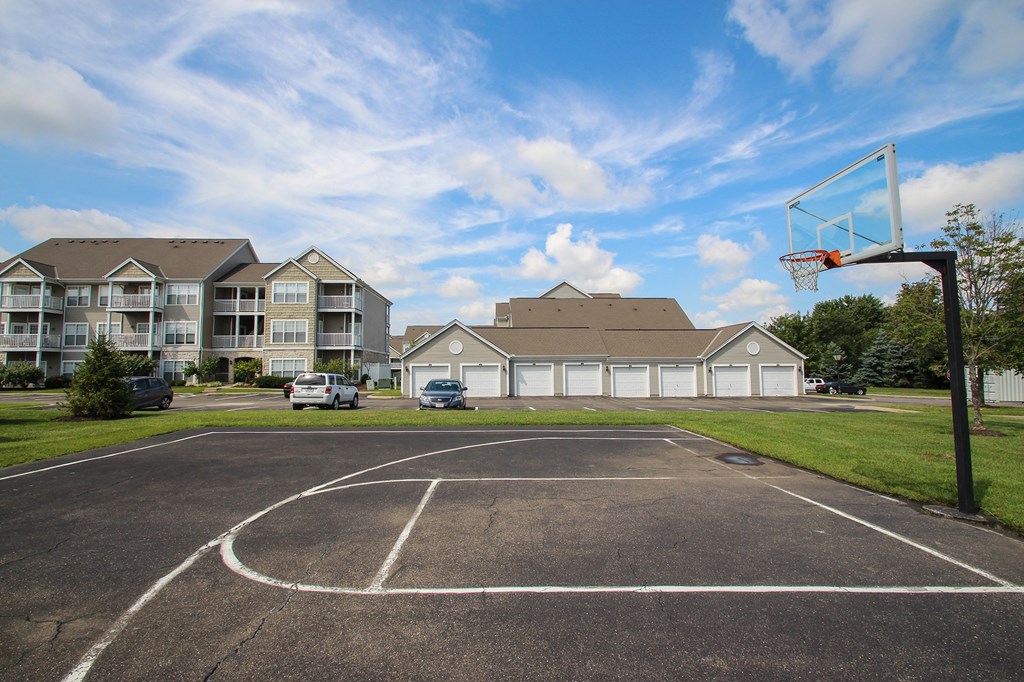 This is a picture of a basketball court at Nantucket Apartments, in Loveland, OH.